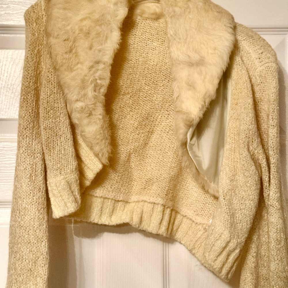 Cozy Cream Knit Sweater with Real Fur Collar